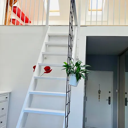 Apartman Loftovy Uplne Centrum
