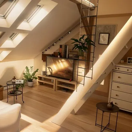 Priestranny V Uplnom Centre * Bratislava